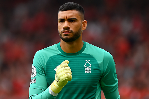 Carlos Miguel pode deixar o Nottingham Forest e voltar ao Brasil